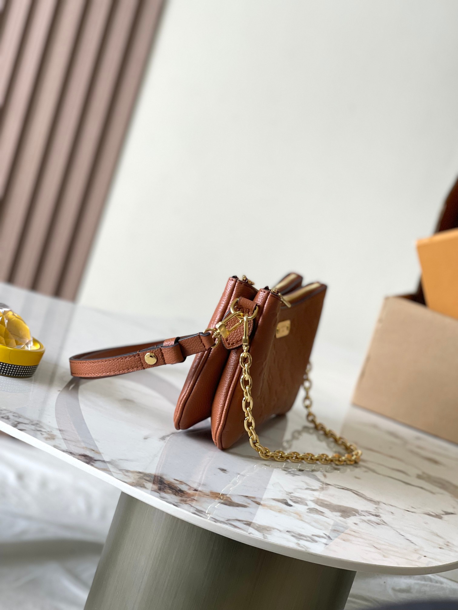 metal hanging lights