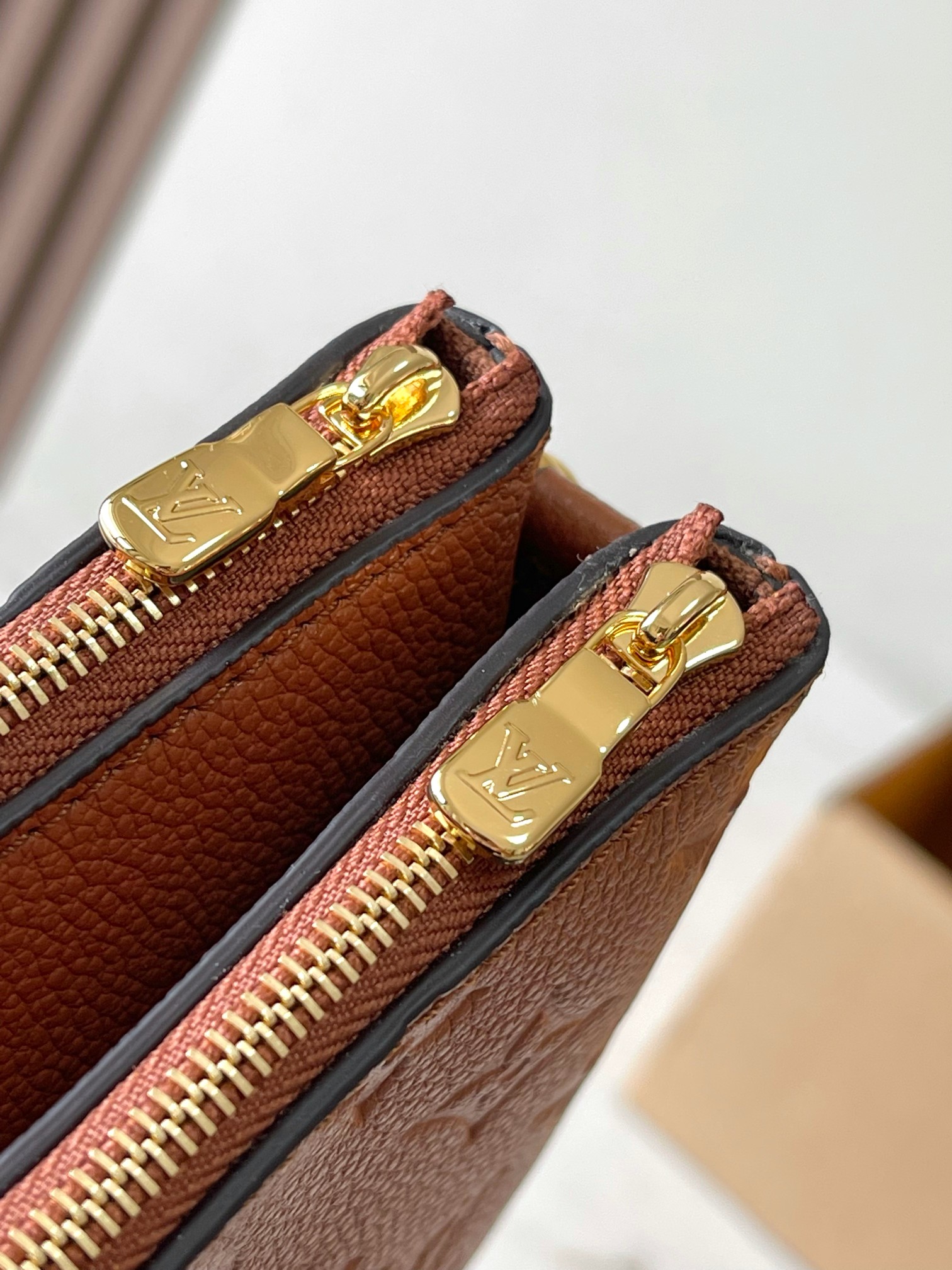 metal hanging lights