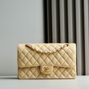 香奈儿 classic flap 中号 鱼子酱🐂