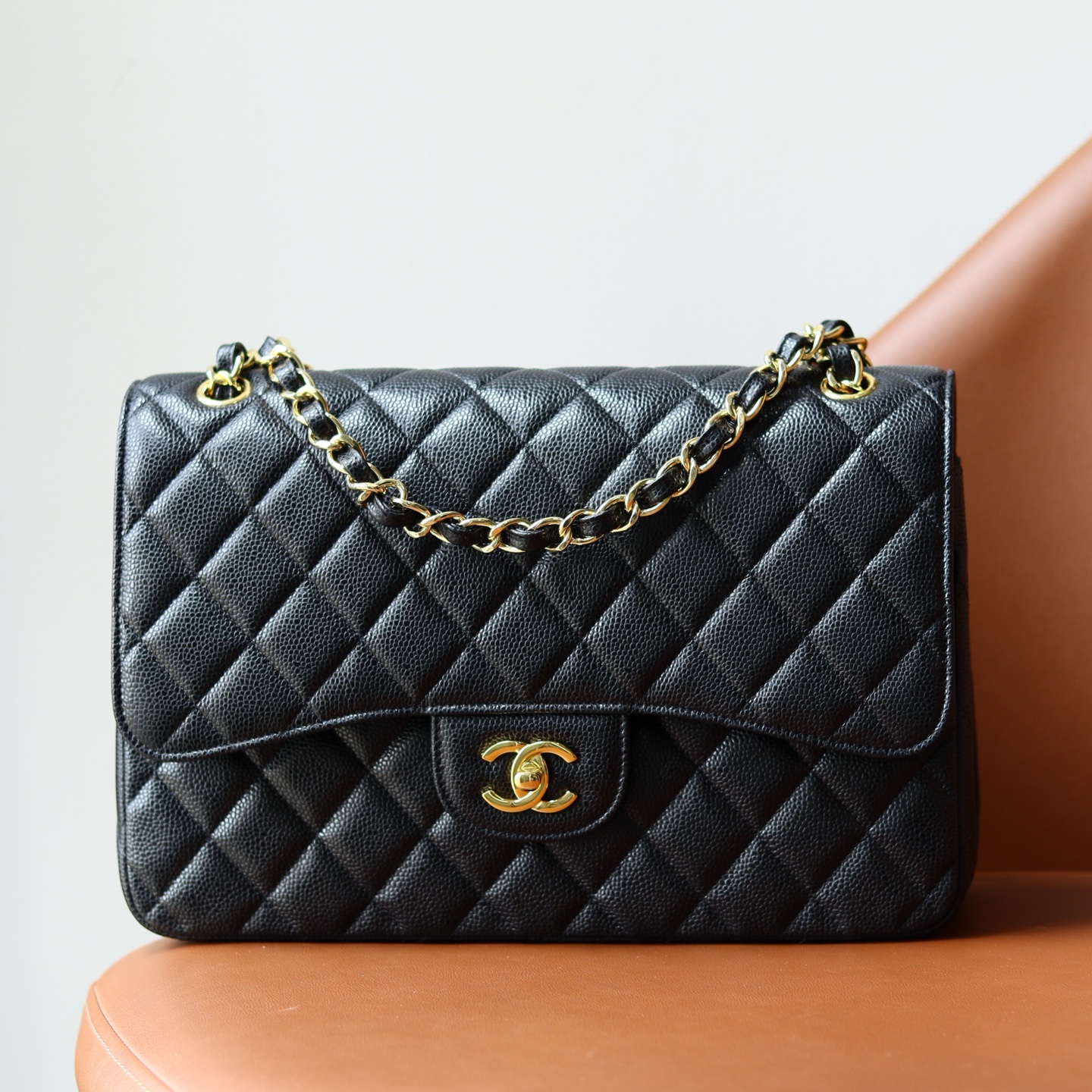 香奈儿 classic flap jumbo 30 号 鱼子酱🐂