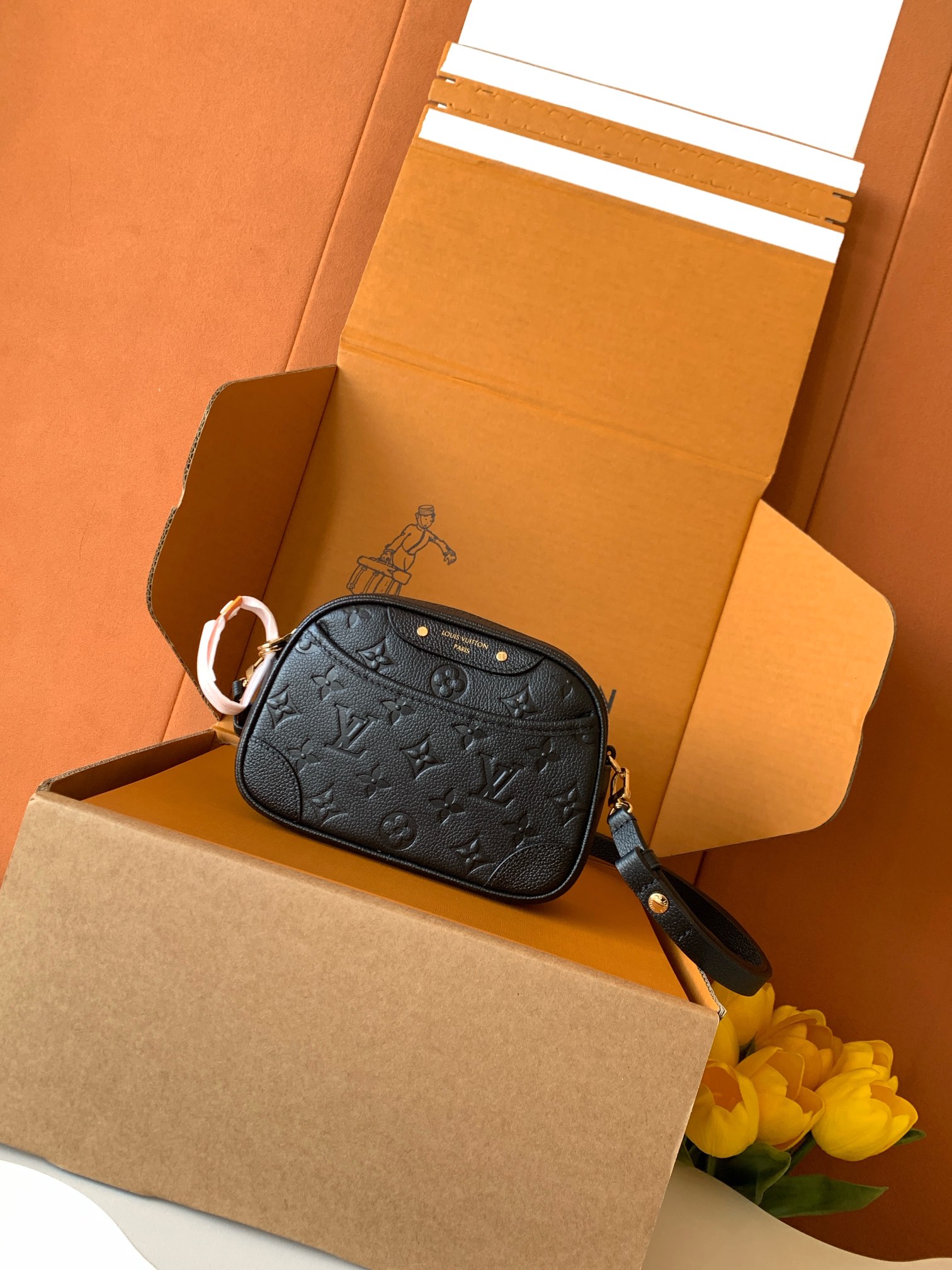 Tiny Camera Bag 手袋 -M2650