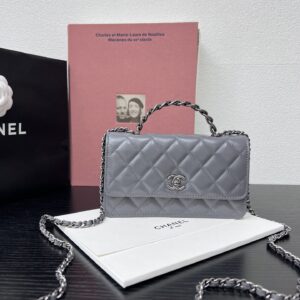 AP3566  Small Leather Goods