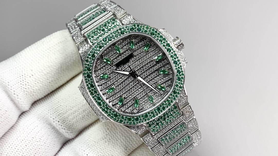 Nautilus 7118 Limited Edition with Diamonds - 이미지 2