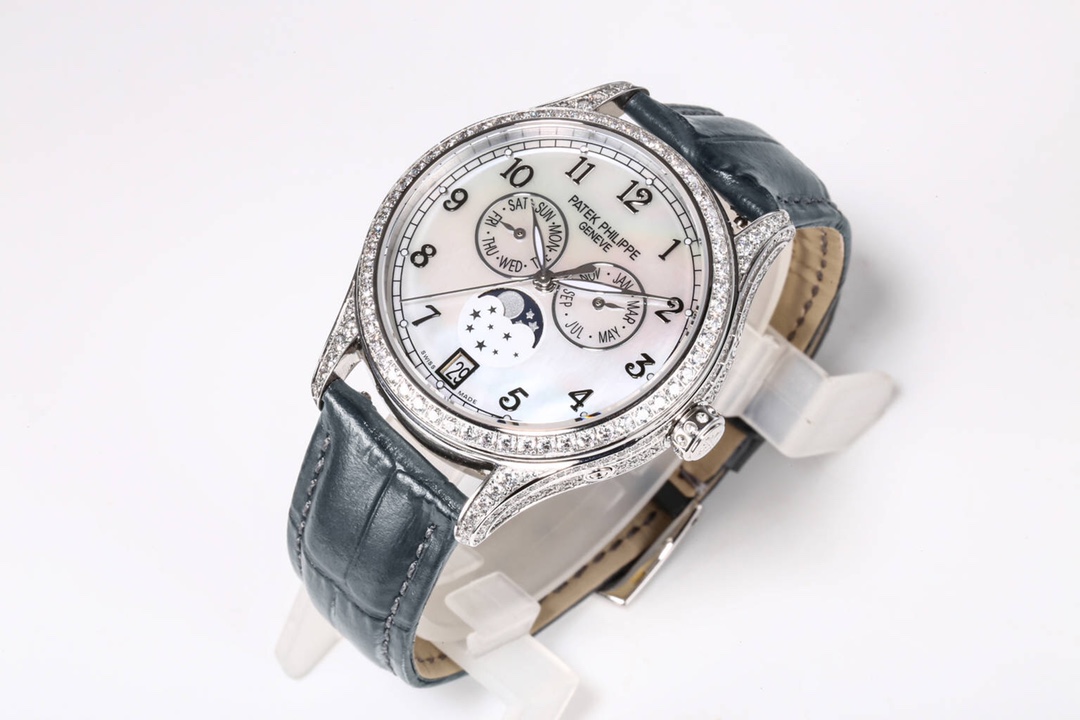 38mm Diamond-Studded Complicated Timepiece - Image 2
