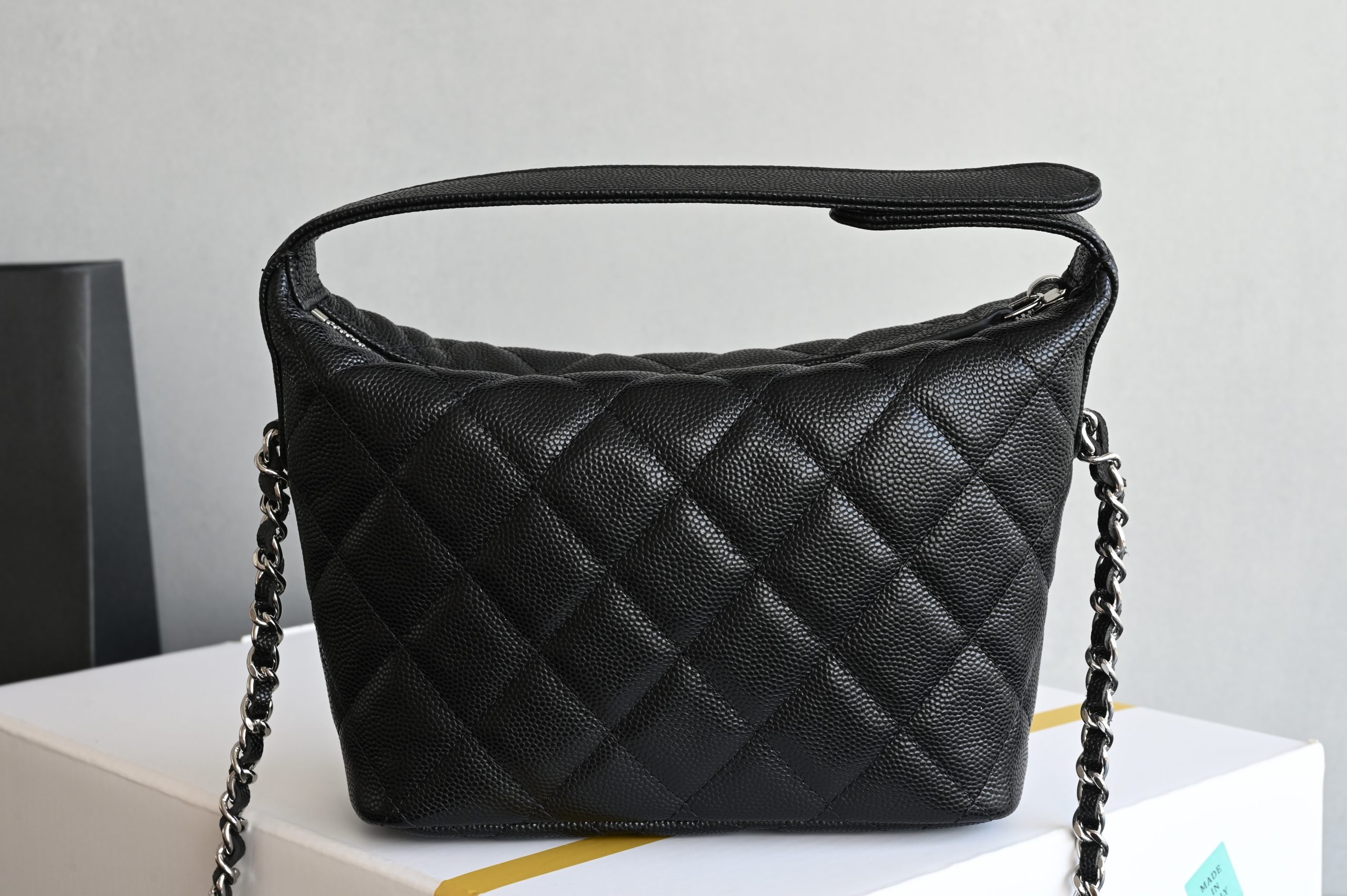 Star-embossed Buckle LP Box Bag - 图片 2