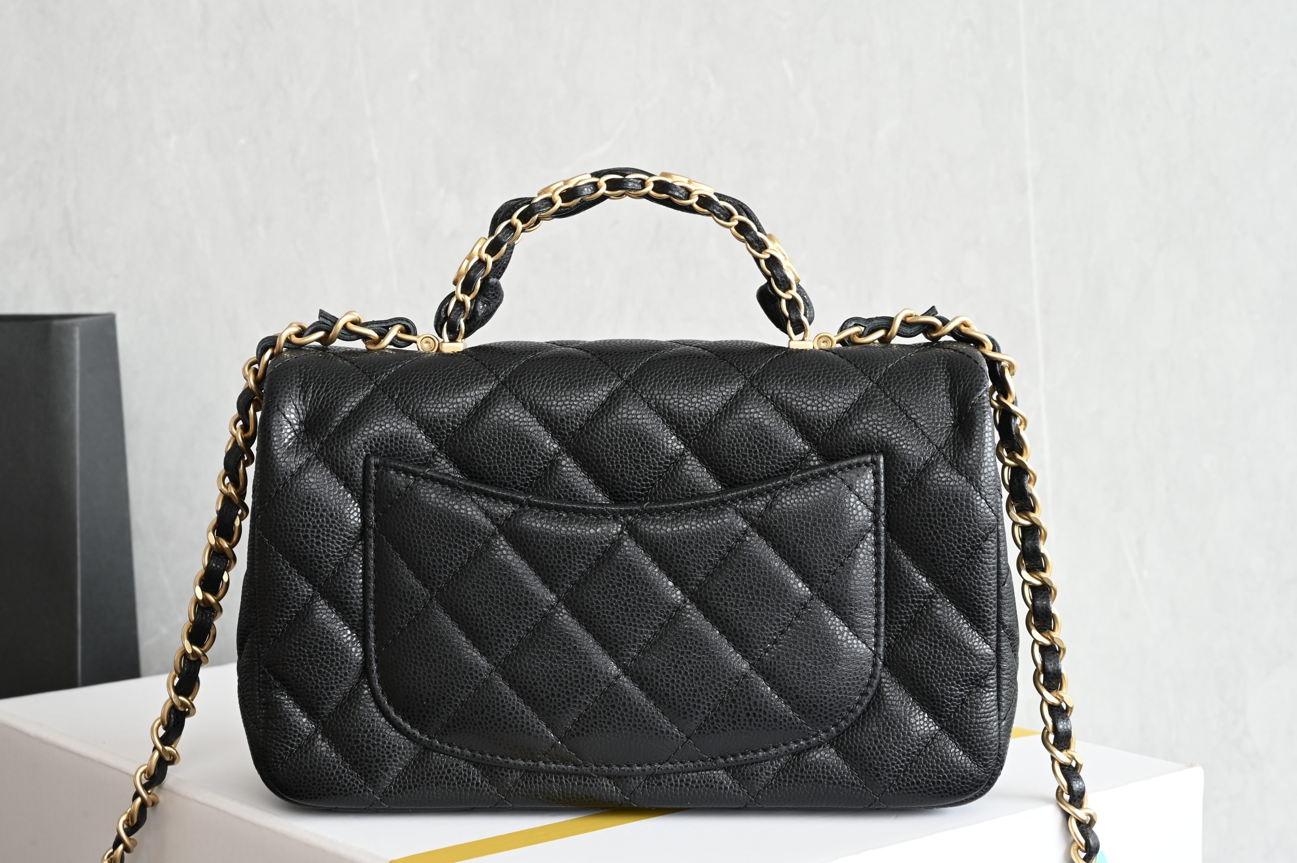 Lychee grain leather double C handle large mini bag, black - 图片 2