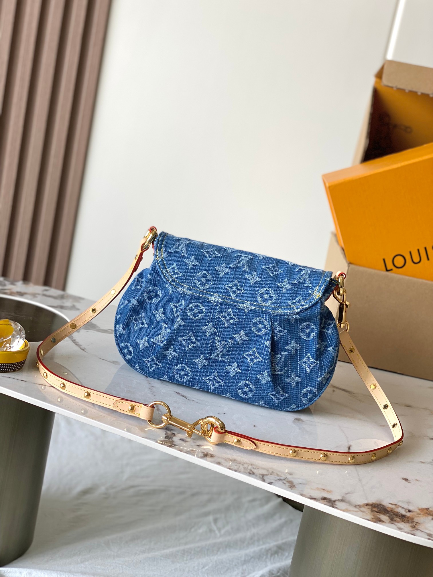 Sunset Vibe手袋-M46829 - Image 3