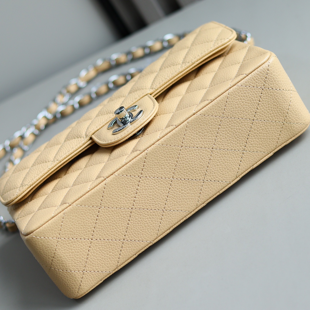 香奈儿 classic flap 小号 鱼子酱🐂