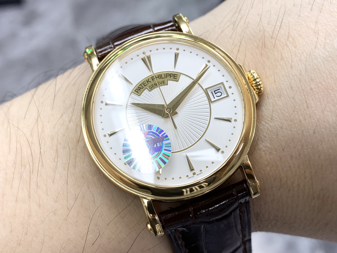 5153 Series Flip-Top Custom Edition Watch - Image 4