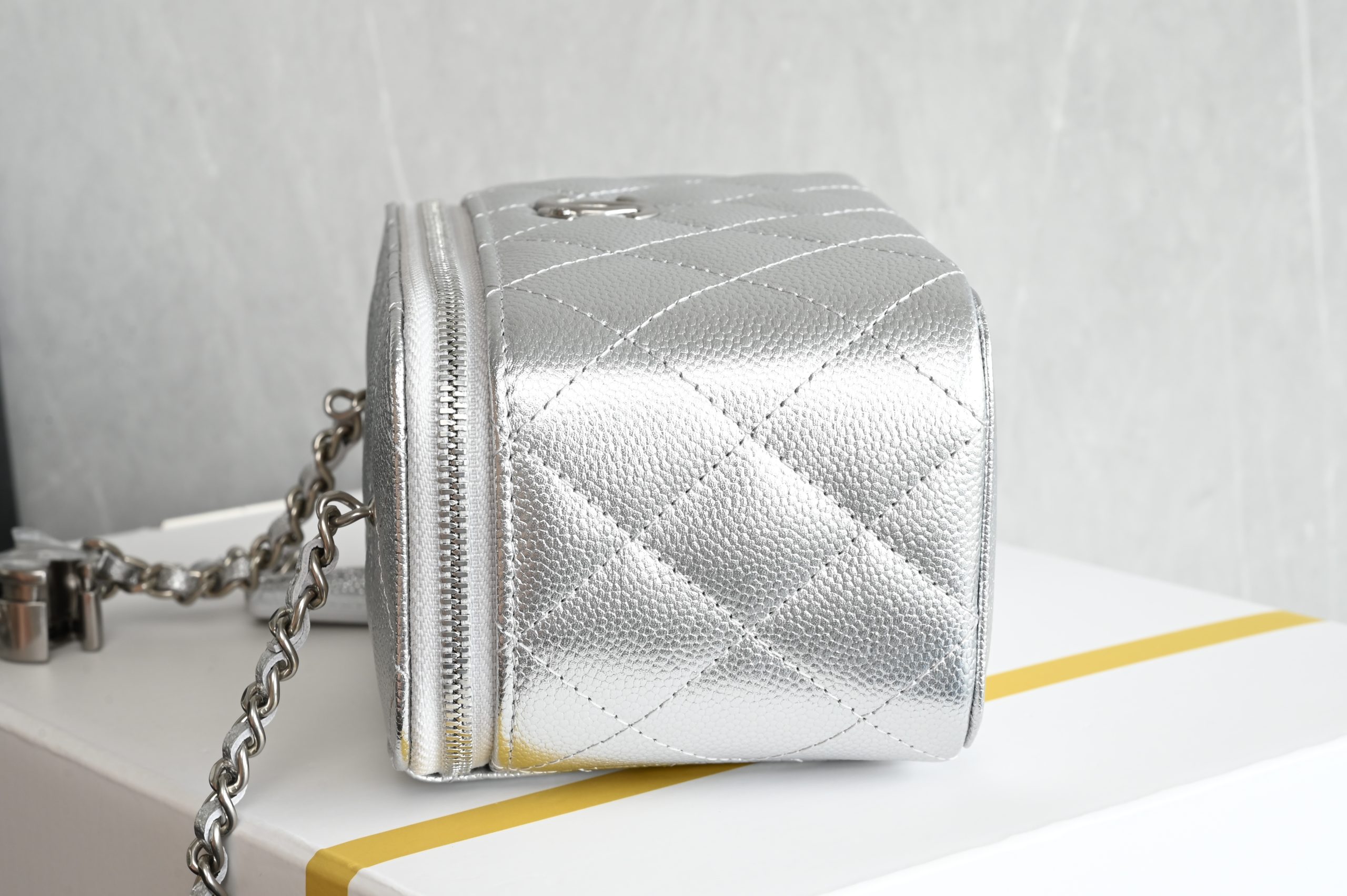 ๐๐๐ป๐้ฅญ็ๅ
็ฝ่ฒ-๐๐ต๐ฎ๐ป๐ฒ๐ญ ๐ฎ๐ฑ๐ - ์ด๋ฏธ์ง 4