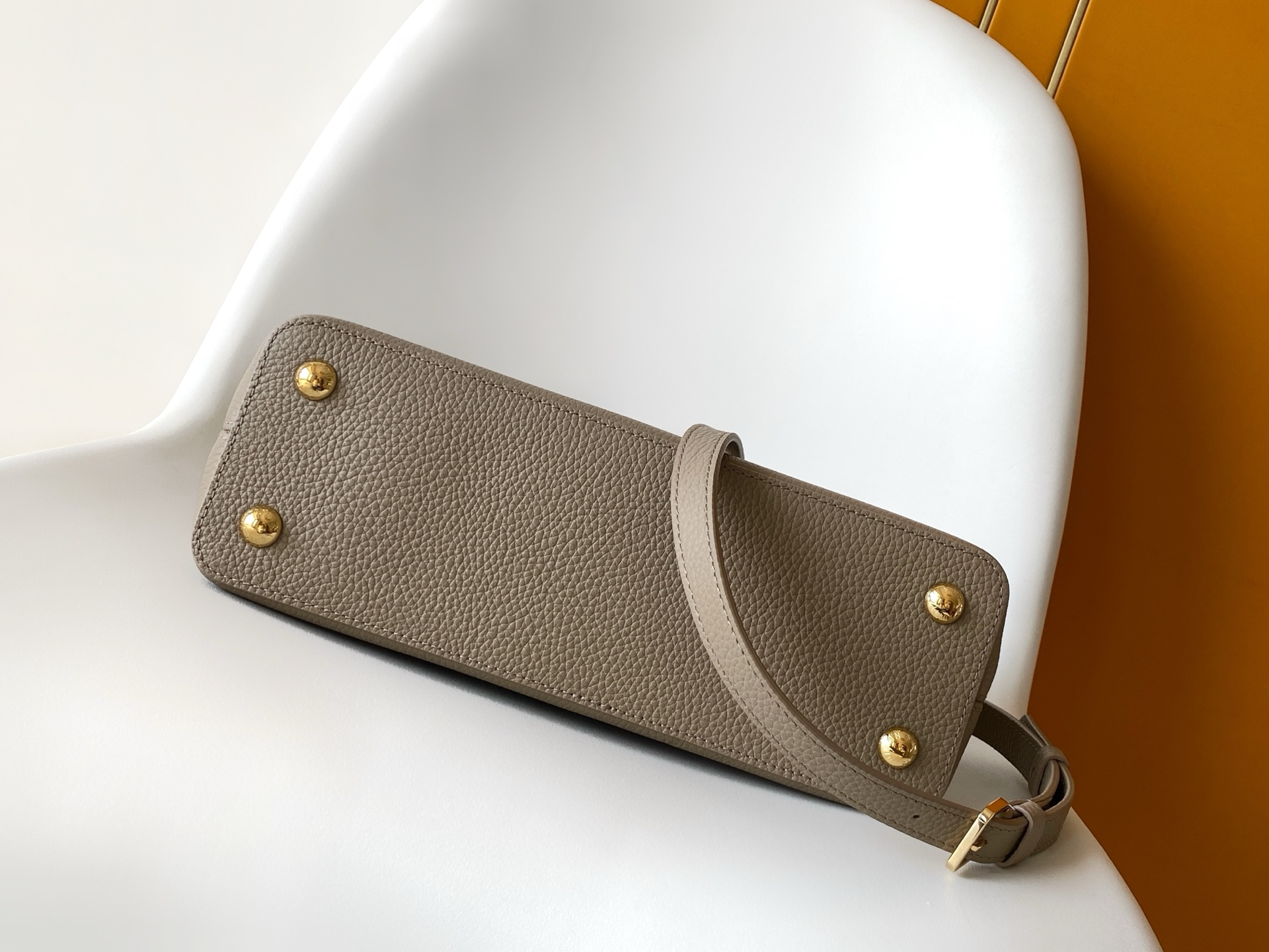 Capucines MM-M24745 - Image 4