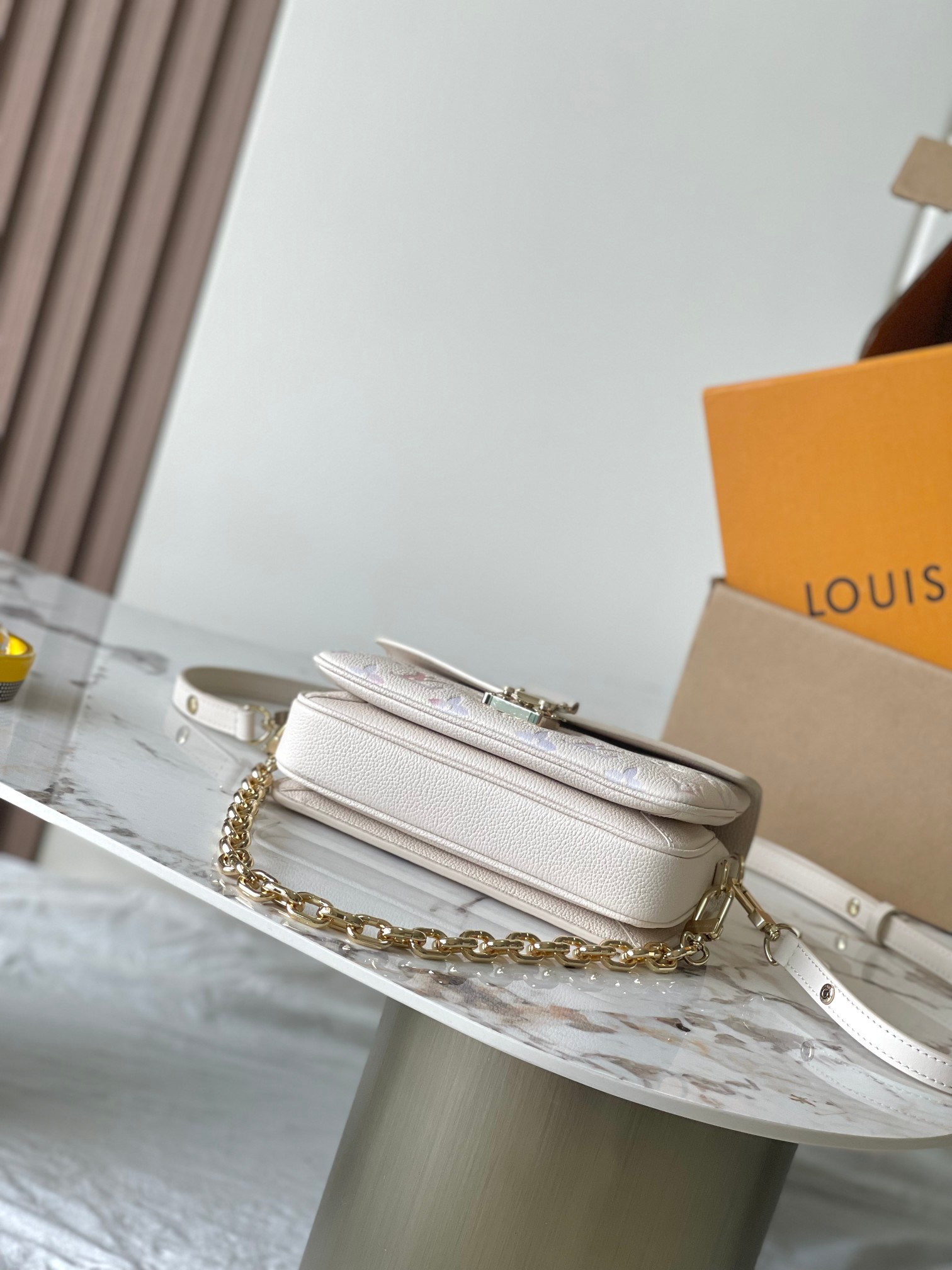 POCHETTE MÉTIS EAST WEST 手袋 M25682 - 图片 4