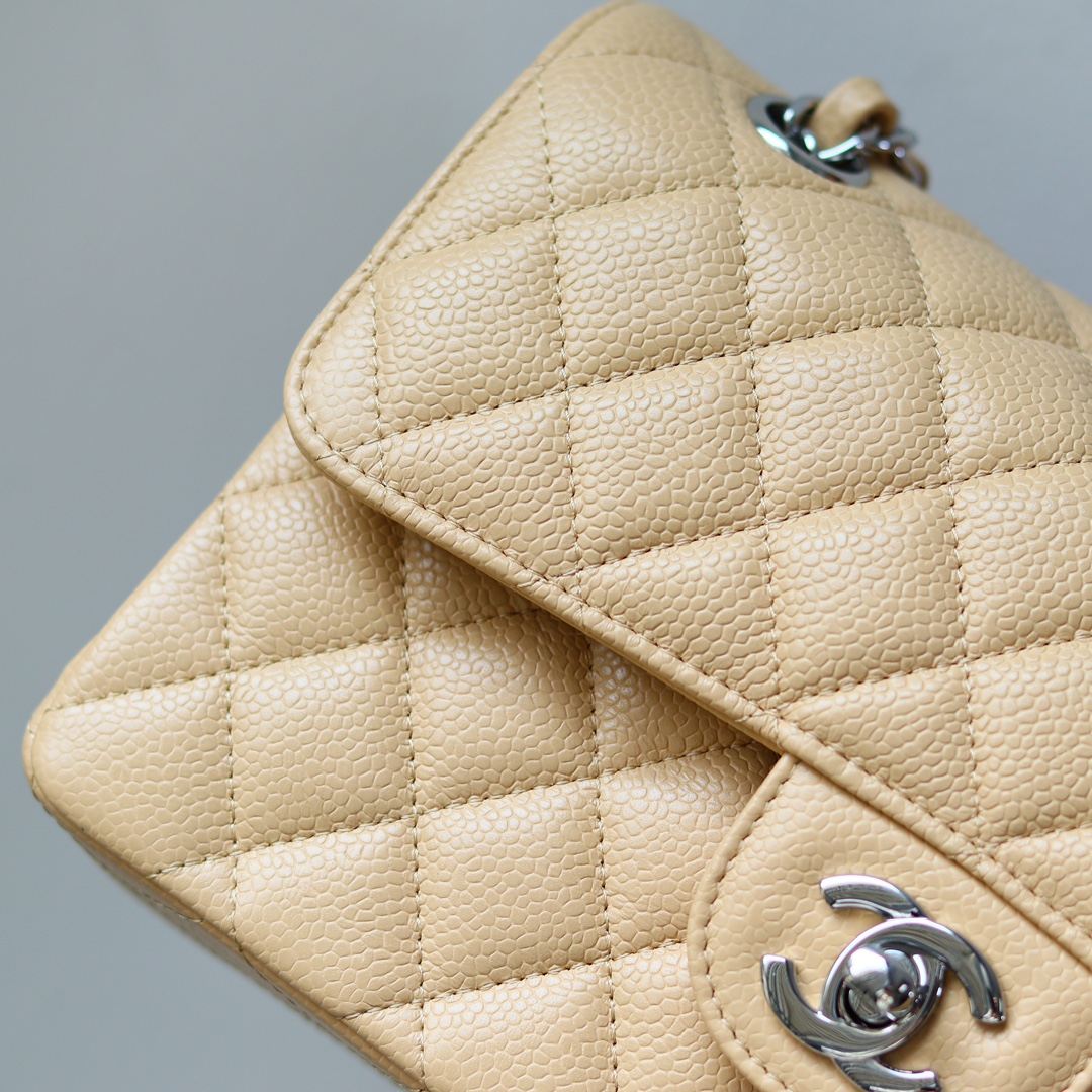 香奈儿 classic flap 小号 鱼子酱🐂