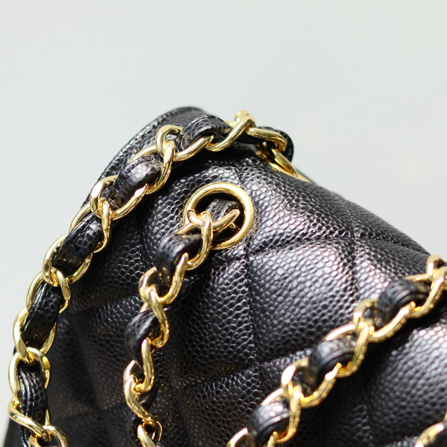 香奈儿 classic flap jumbo 30 号 鱼子酱🐂