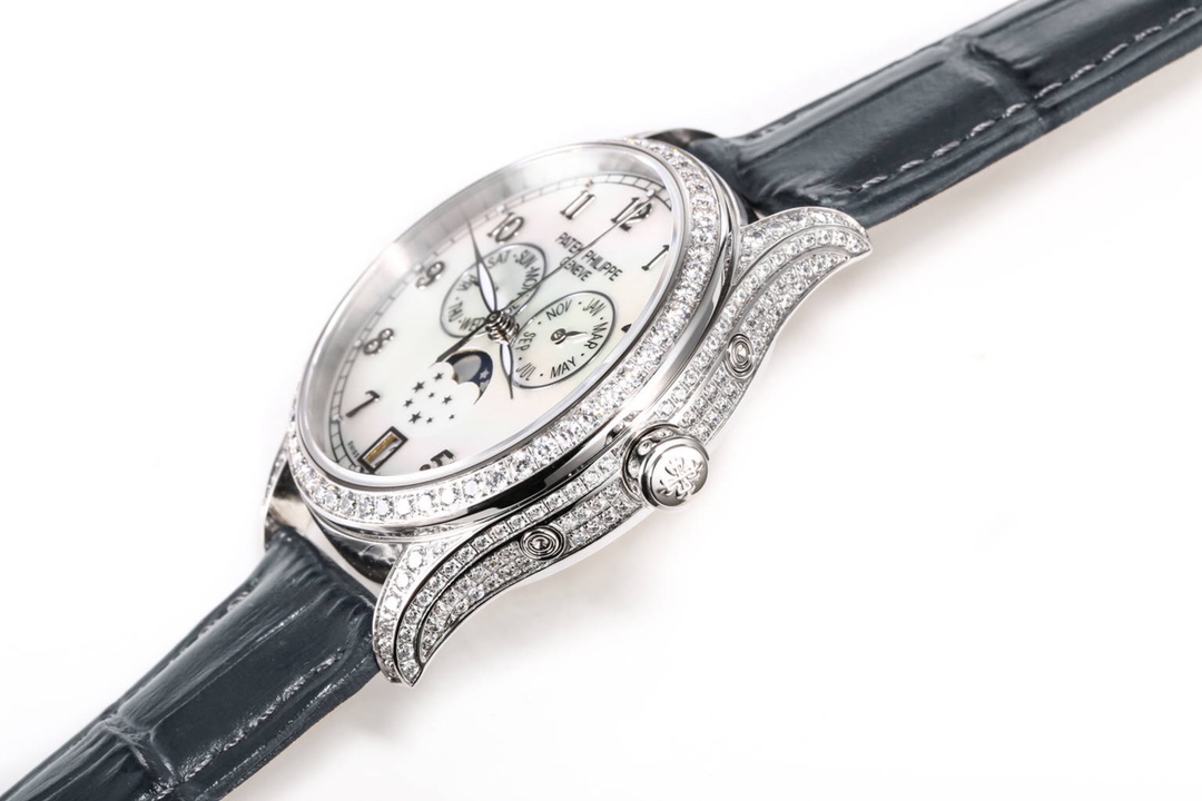 38mm Diamond-Studded Complicated Timepiece - Image 5