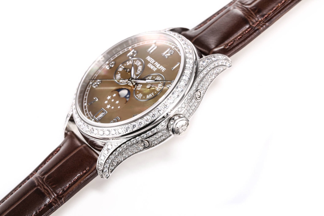 38mm Diamond-Studded Complicated Timepiece - Image 5