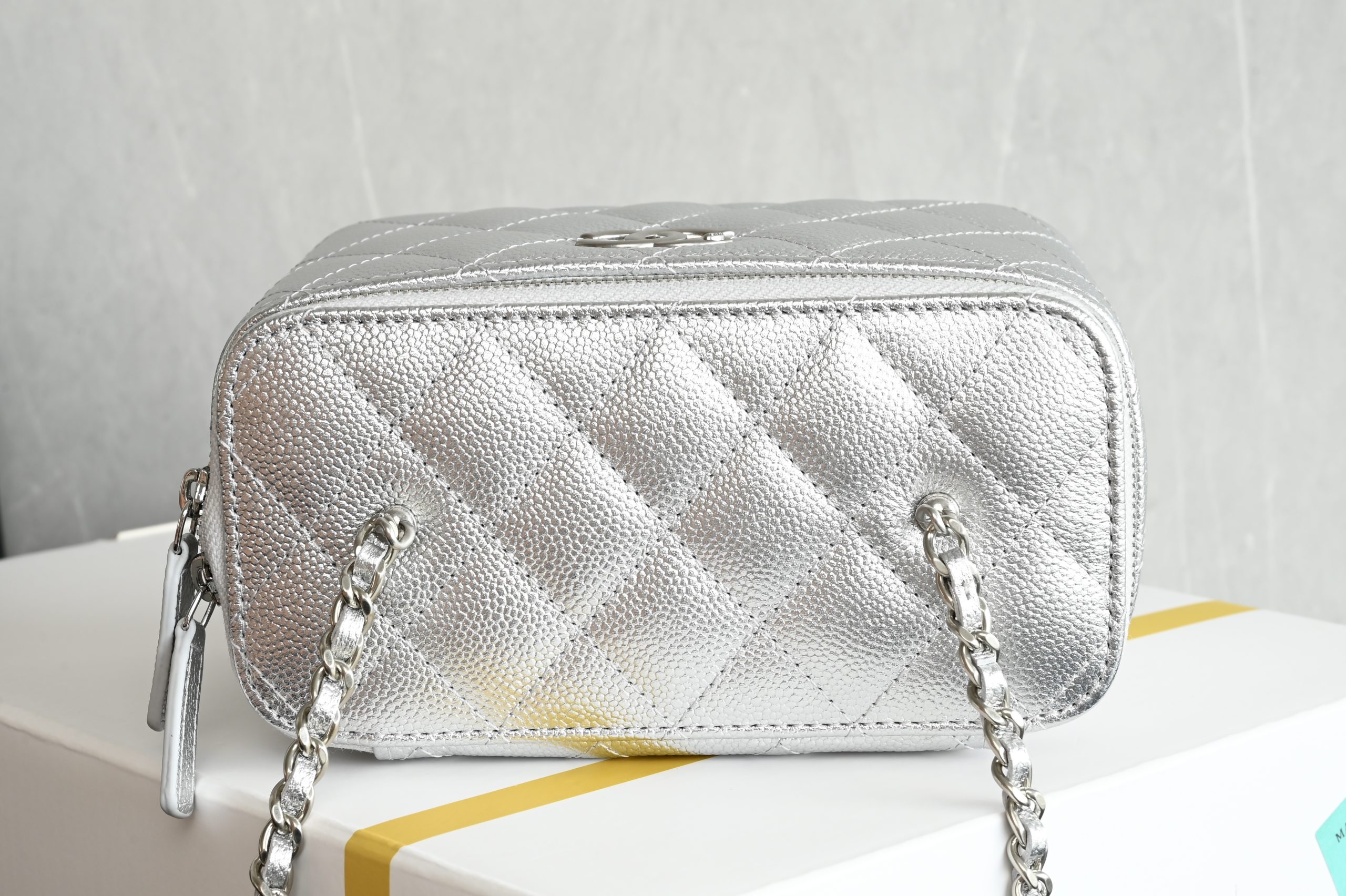 ๐๐๐ป๐้ฅญ็ๅ
็ฝ่ฒ-๐๐ต๐ฎ๐ป๐ฒ๐ญ ๐ฎ๐ฑ๐ - ์ด๋ฏธ์ง 5