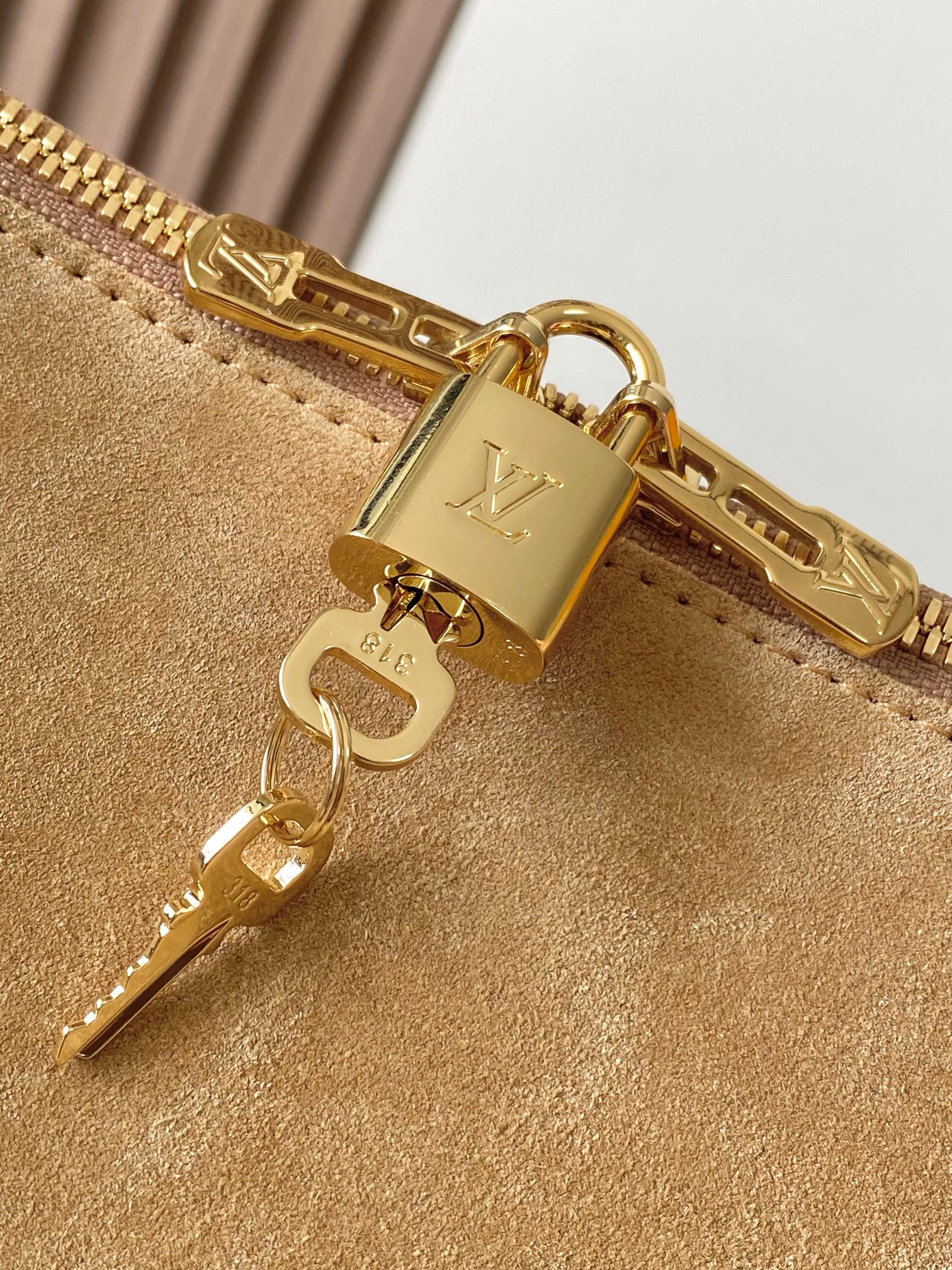 EXPRESS 大号手袋 M26451 - Image 5