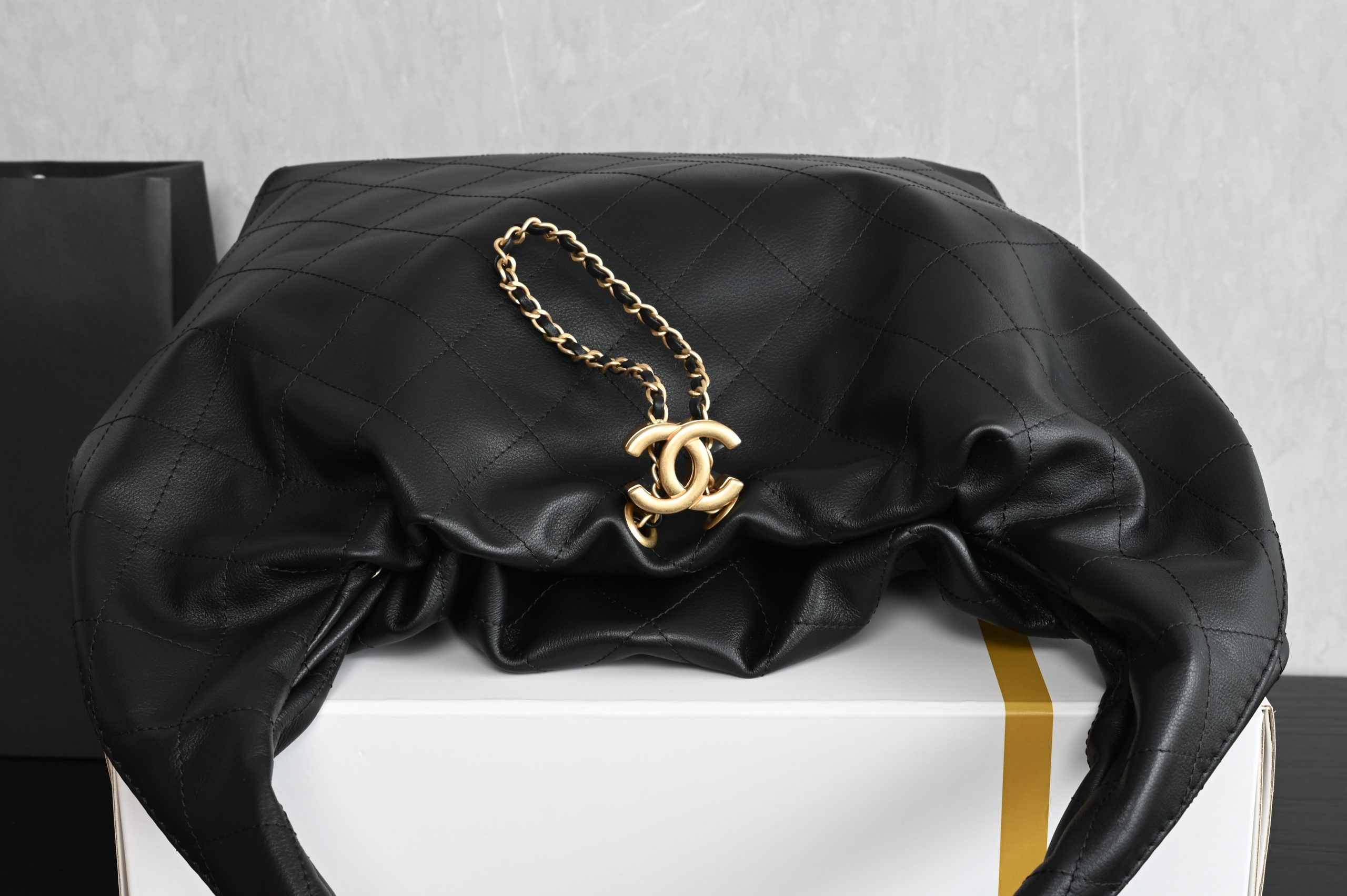 Large Hobo Bag - 이미지 5