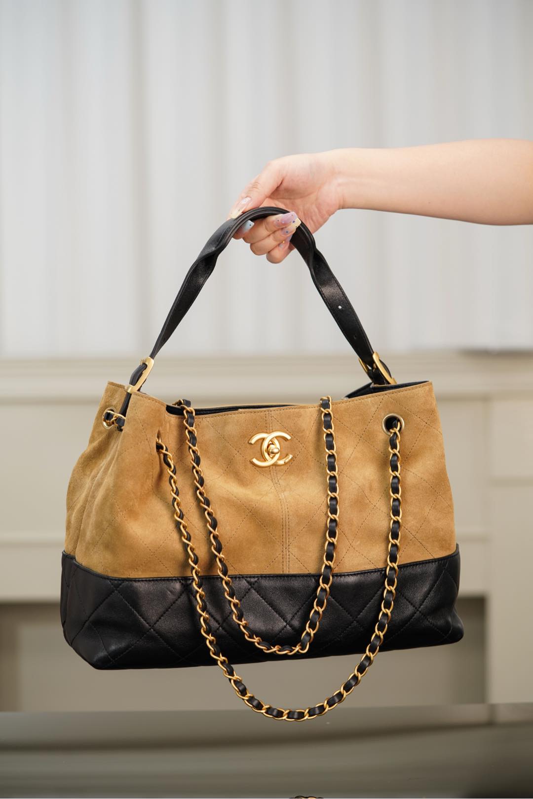 香奈儿 25a 高级手工坊系列全皮 hobo 托特包