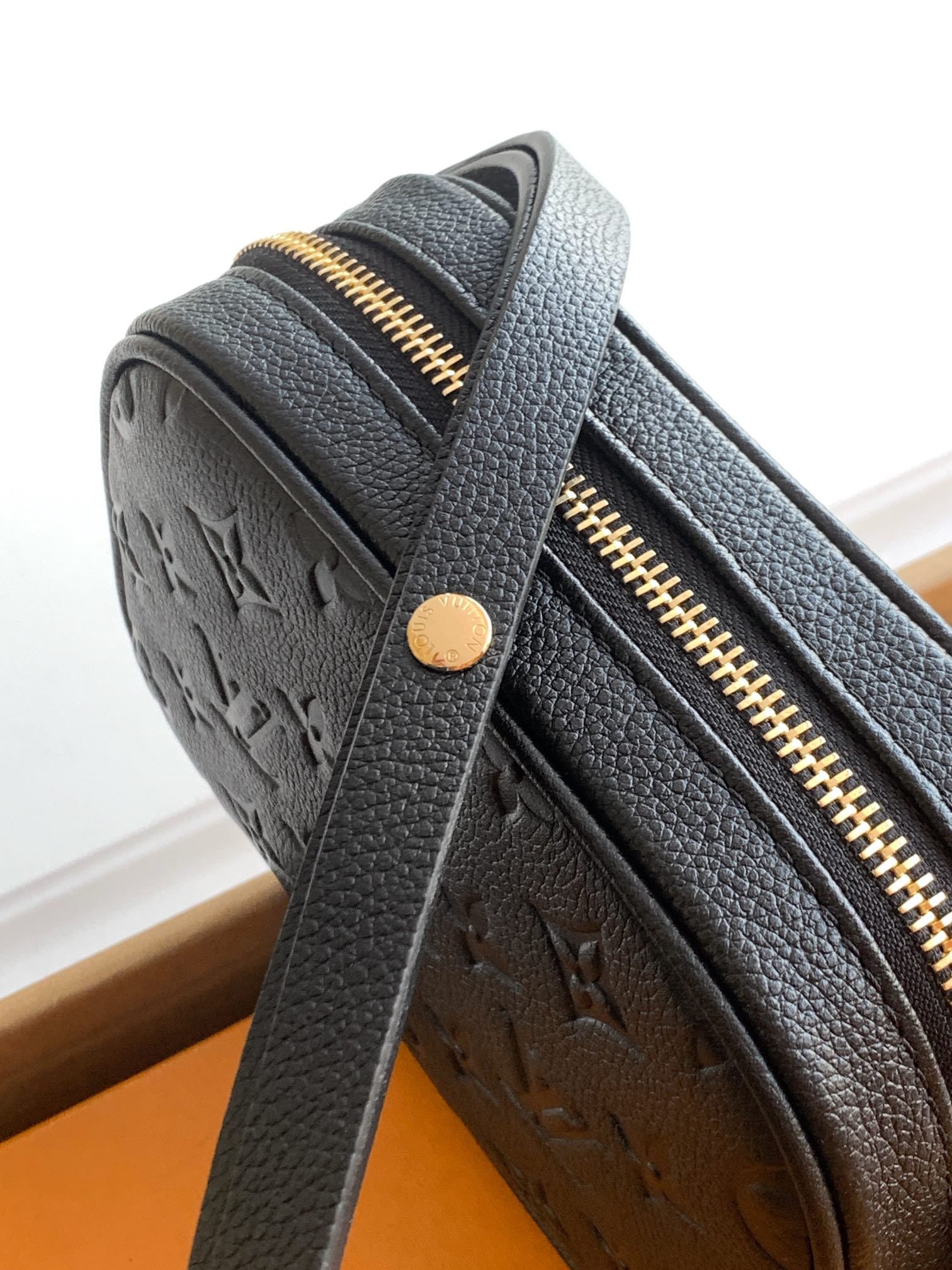 Tiny Camera Bag 手袋 -M2650 - Image 6