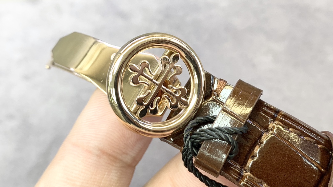 5153 Series Flip-Top Custom Edition Watch - Image 7