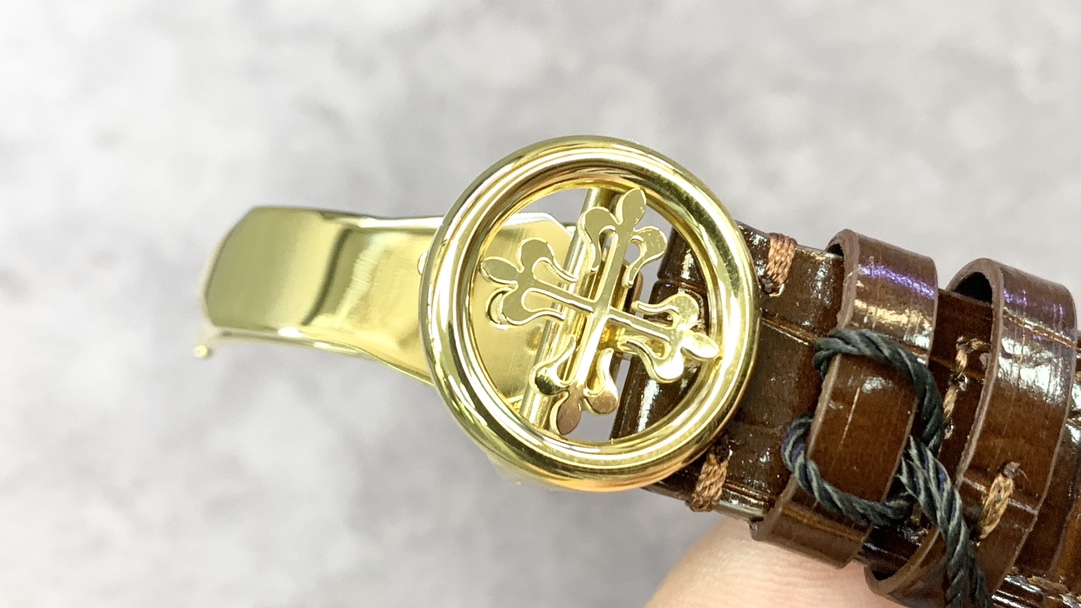 5153 Series Flip-Top Custom Edition Watch - Image 7