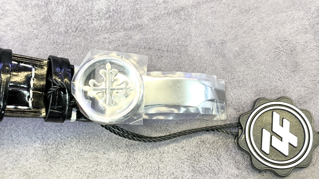 5153 Series Flip-Top Custom Edition Watch - Image 7