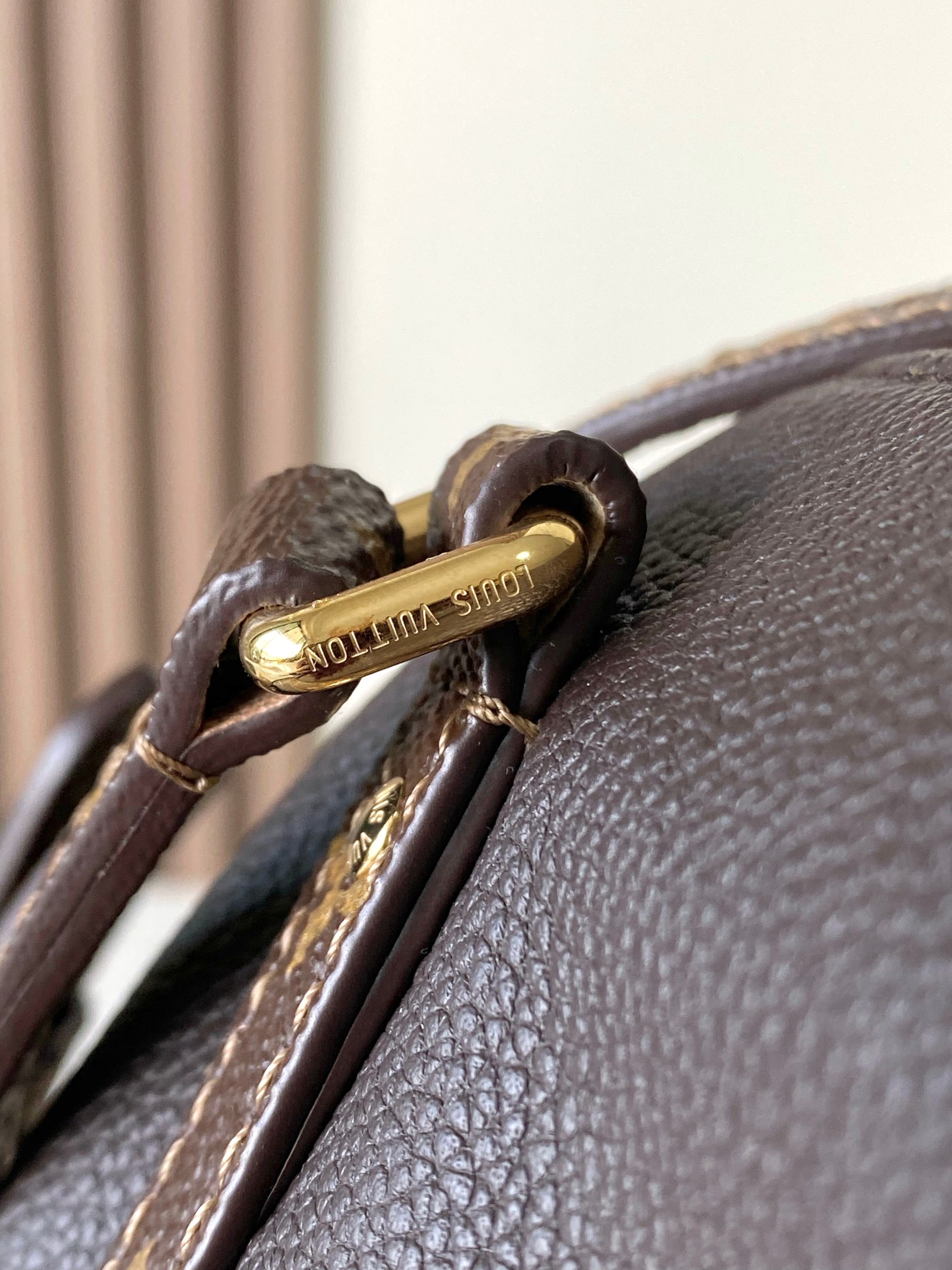 Express中号手袋 M26397 - 画像 (8)