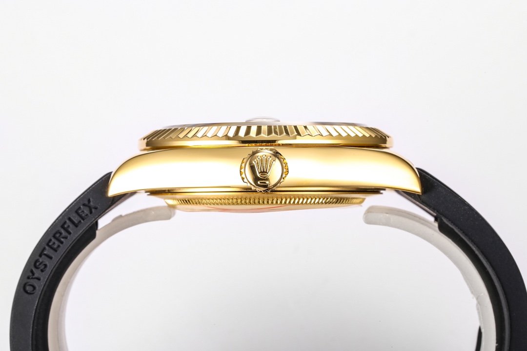 劳力士纵航者型(sky dweller)系列 m326238