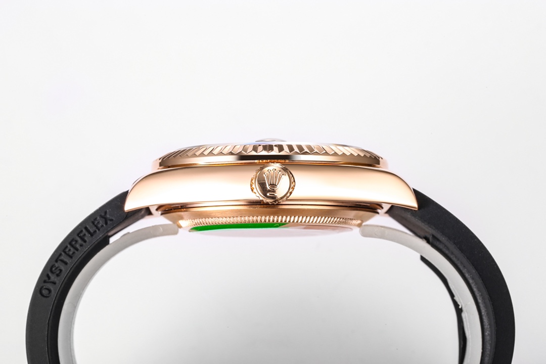 劳力士纵航者型(sky dweller)系列 m326235