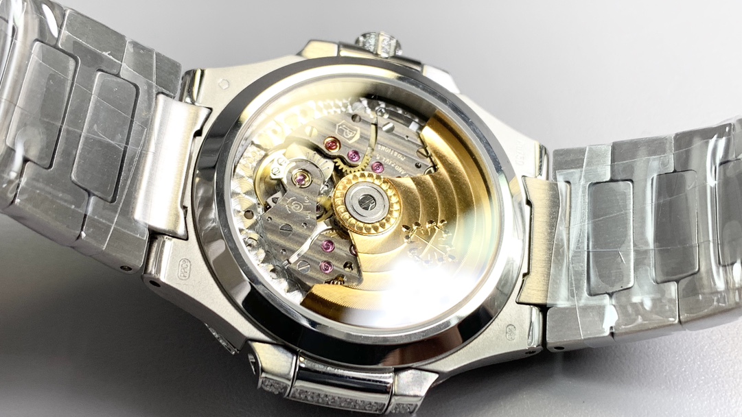Nautilus 7118 Limited Edition with Diamonds - 画像 (9)