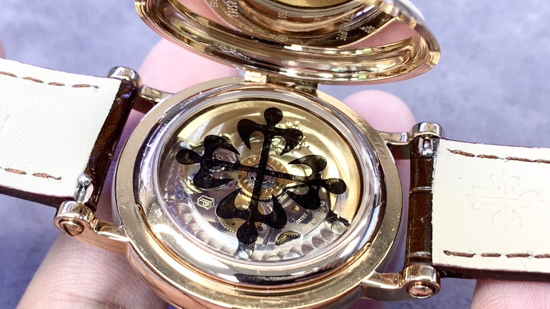 5153 Series Flip-Top Custom Edition Watch - Image 9