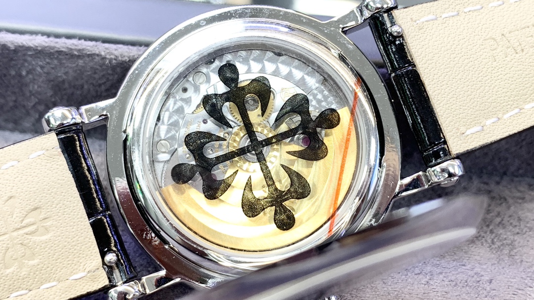 5153 Series Flip-Top Custom Edition Watch - Image 9