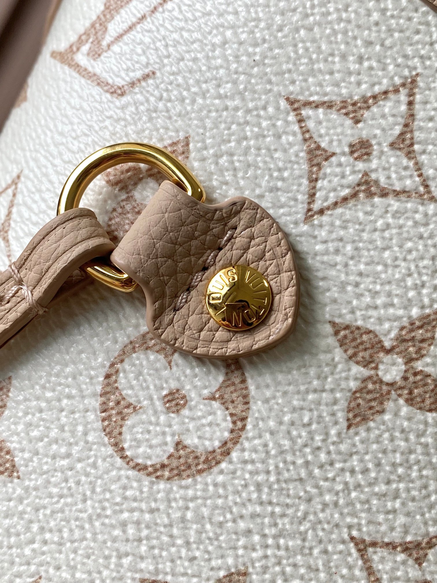 Neverfull Inside Out 中号手袋 M25665 - Image 10